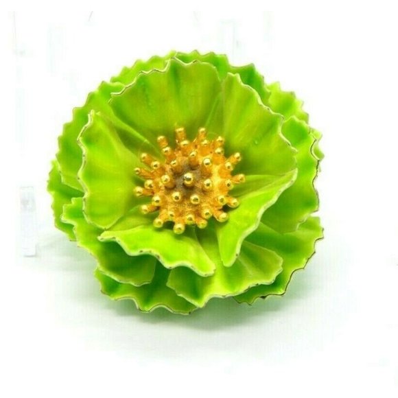 Vintage Jewelry - Green Gold Enamel Flower Mid Century Flower Power